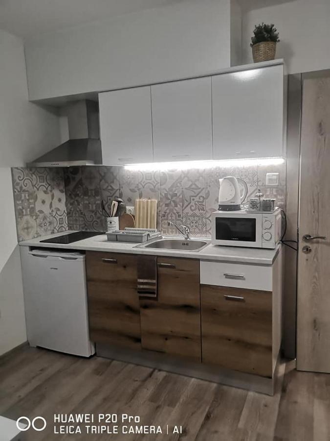 Breezy Studio 5 Warna Exterior foto